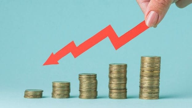 Temasek holds senior management accountable; cuts compensation following failed FTX investment