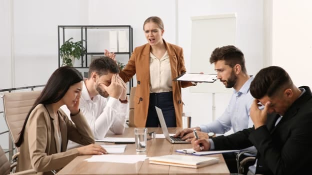 5 red flags of an unhealthy workplace