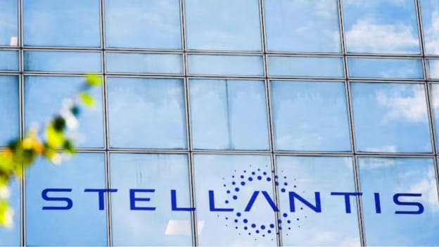 CEO resignation triggers Stellantis decision to halt layoffs