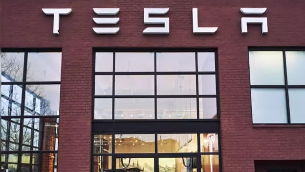Musk initiates layoffs, targeting senior execs & their teams amid Tesla’s sales struggles