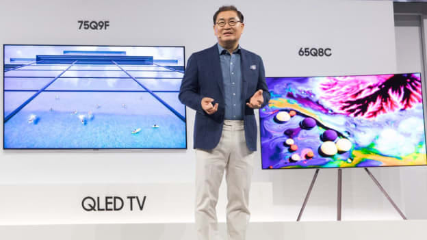 Amid market turmoil, Samsung mourns death of leader Han Jong-hee