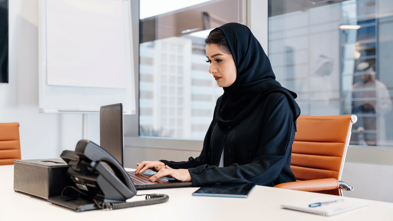 UAE to reduce salary top-ups for Emiratis in private sector, shift focus to performance-driven growth