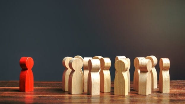 How to win the heart of an indifferent employee