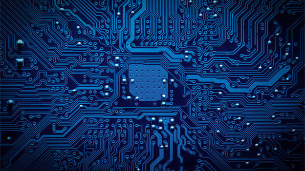 Here's how HR should navigate the tech-invasion at work