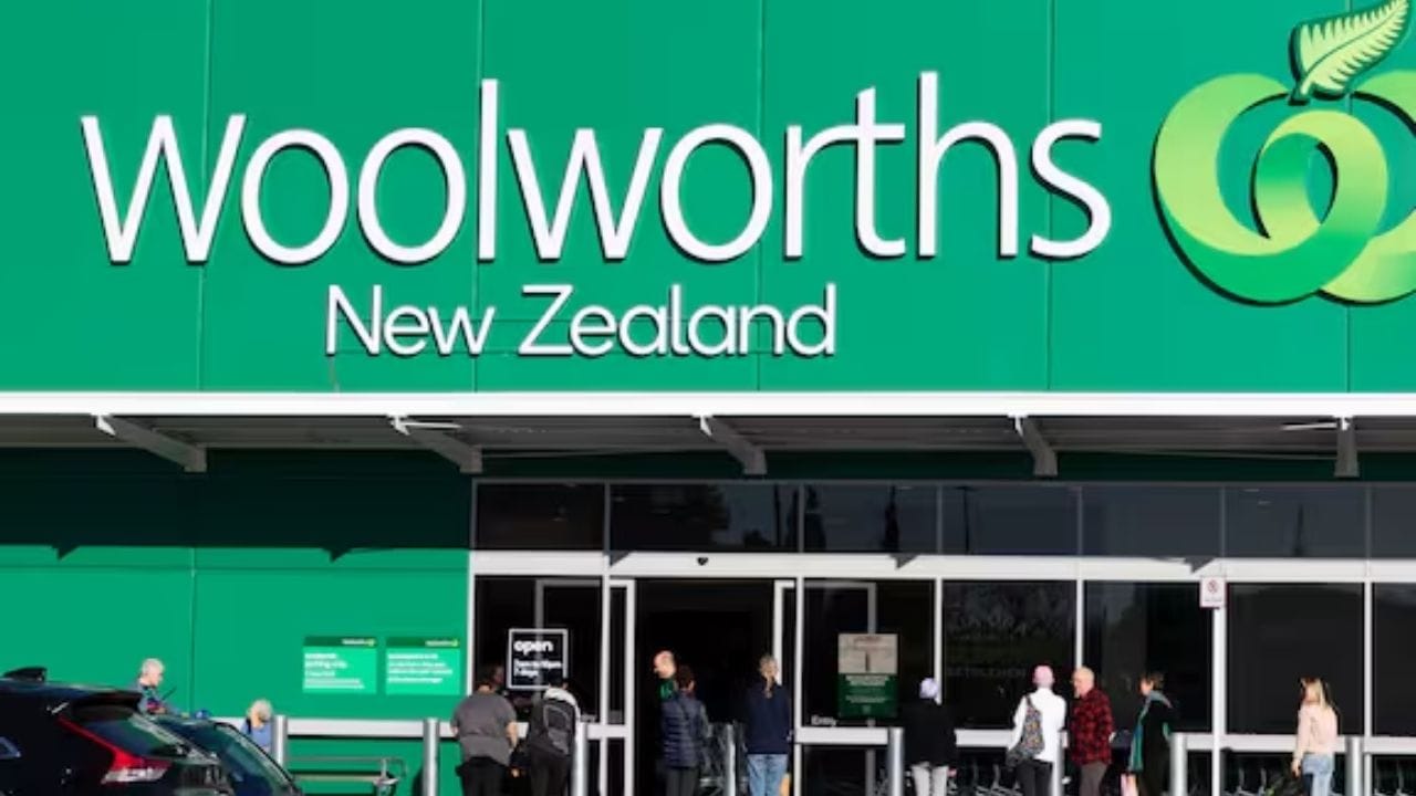 Woolworths plans to offshore 130 NZ customer care jobs to Australia