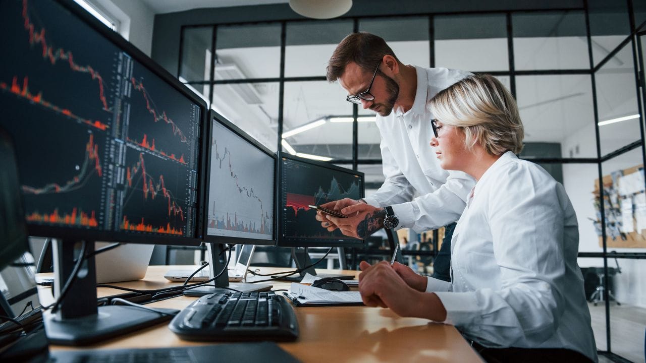 Middle East crisis sends shockwaves through global jobs market