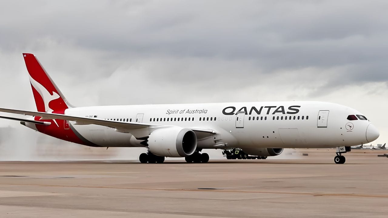 Qantas in talks with Accenture as reports flag 1,000 offshore back office roles