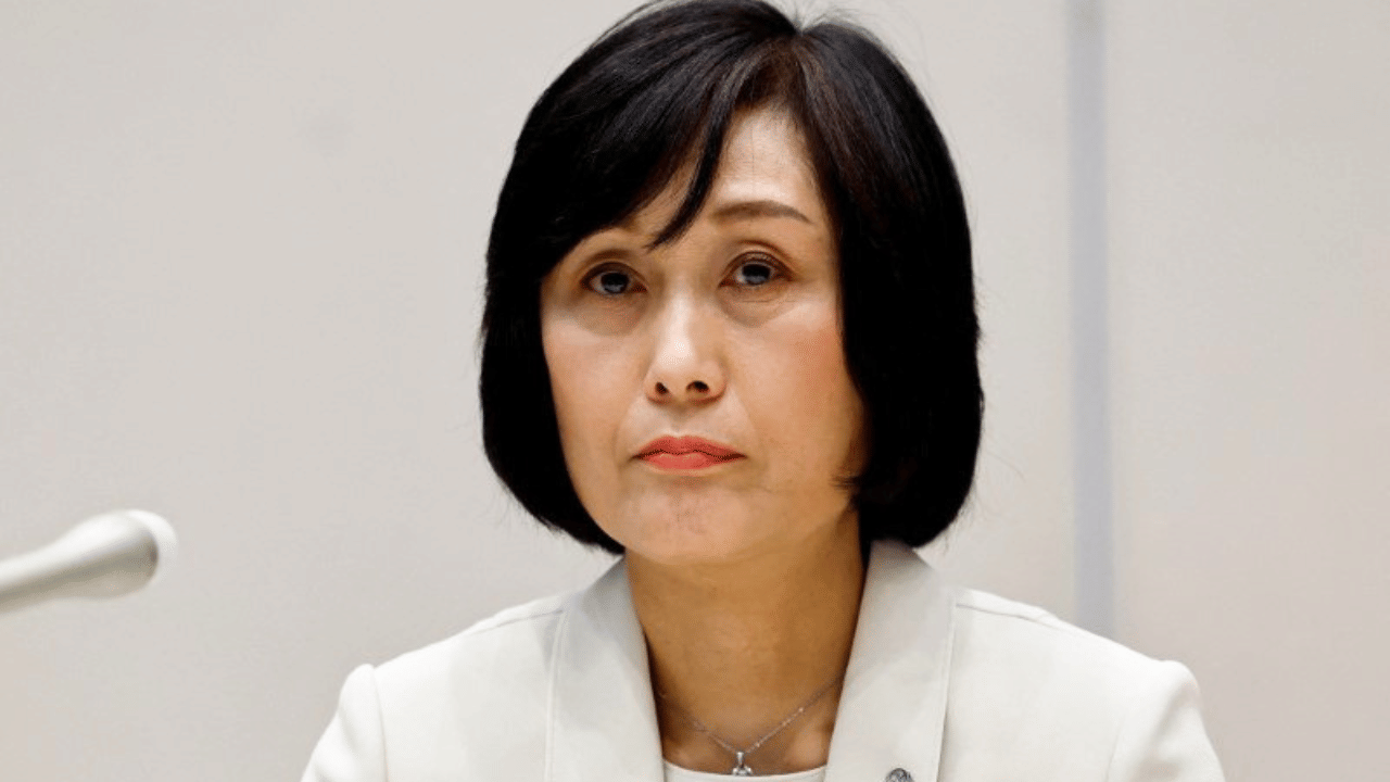 JAL CEO takes 30% pay cut after cabin crew alcohol violation delays flight