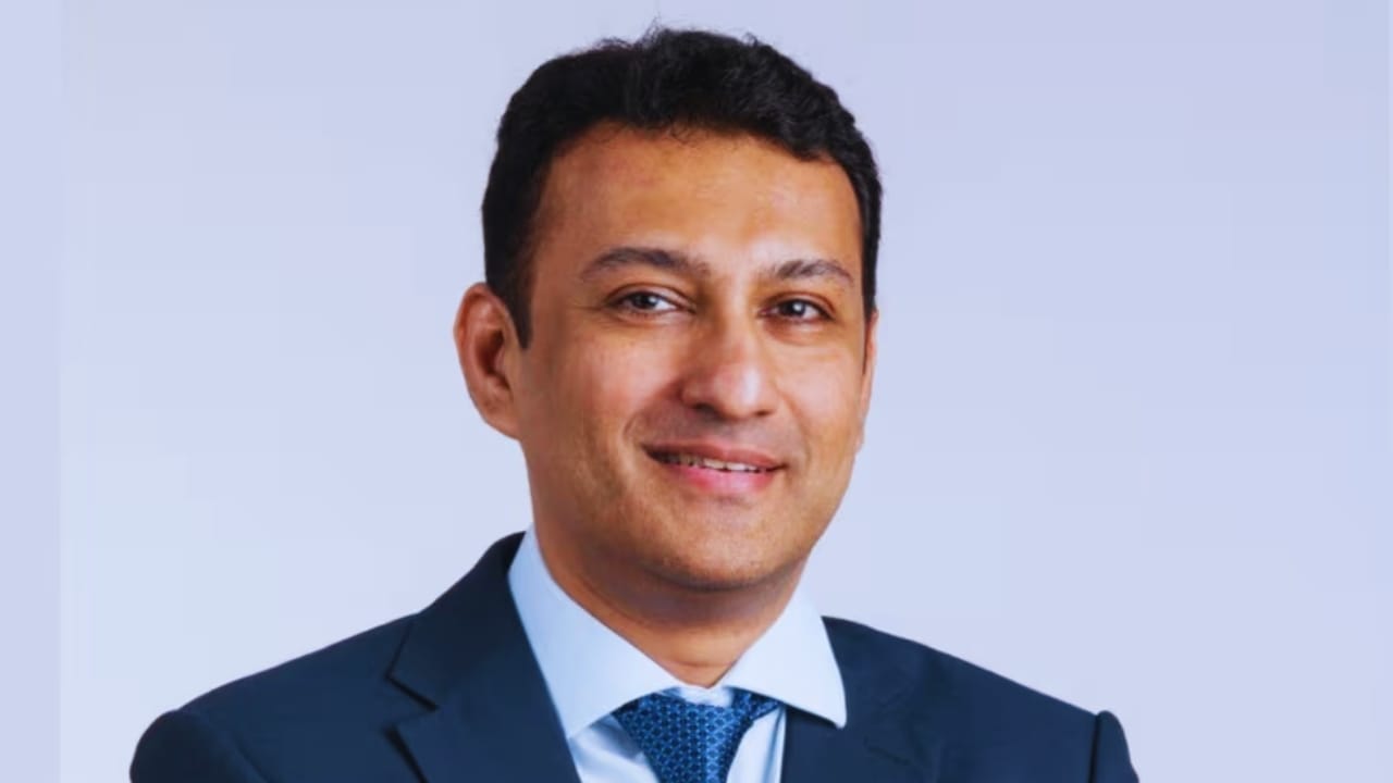 HDFC Bank appoints Vibhash Naik as its new CHRO from February 2026