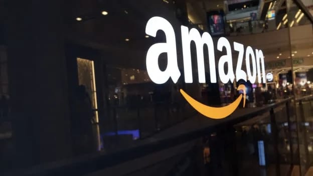 18,000 Amazon employees to be laid off in company's largest downsizing in history