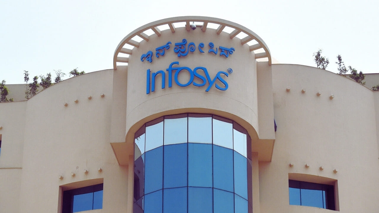 Infosys hiring holds steady as workforce crosses 337,000