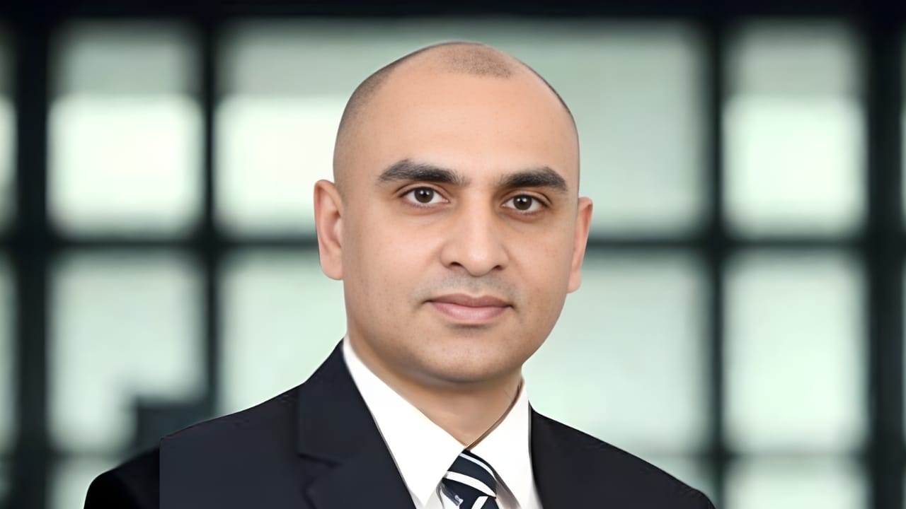 Ashok Leyland names Jasmeet Bhatia President and HR head