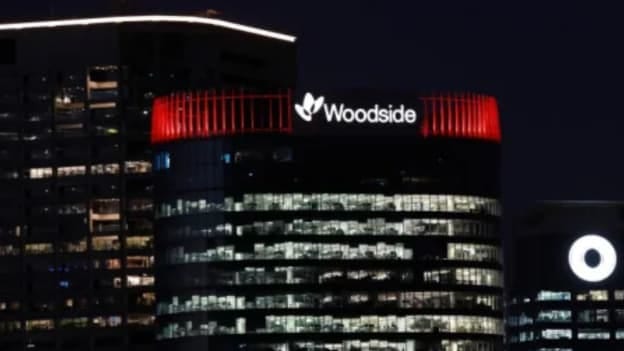 Australia’s largest energy employer laid off employees via email