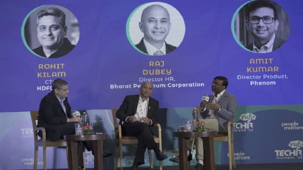 Building human connection in the age of artificial intelligence: An insight-driven culture of experience