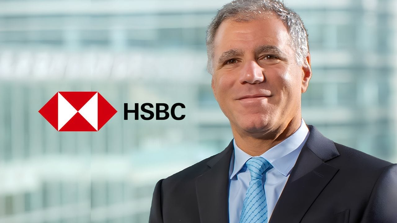 Standard Chartered job cuts put spotlight on HSBC’s AI transformation plans