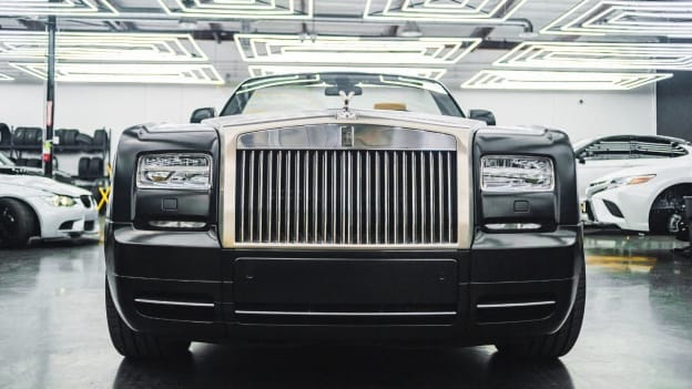 After tough job cuts, Rolls-Royce makes a stunning comeback