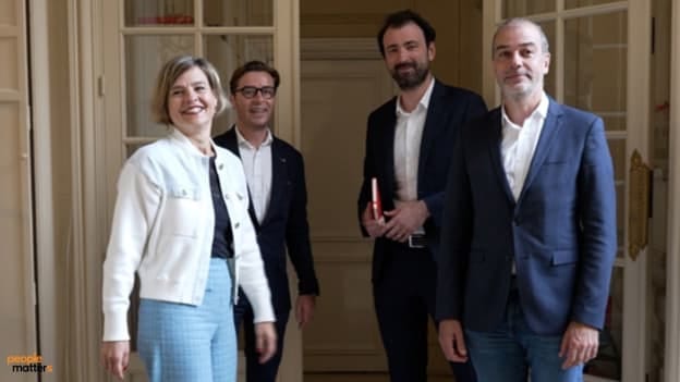 HR Path to fuel growth with €500M funding