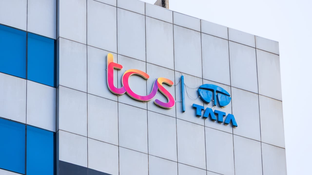 TCS delivers 100% variable pay to over 70% of workforce in Q1FY26