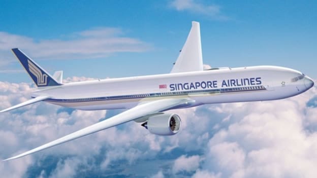 Singapore Airlines announces record profits of US$1.6 Billion, rewards staff with 8 months' bonus