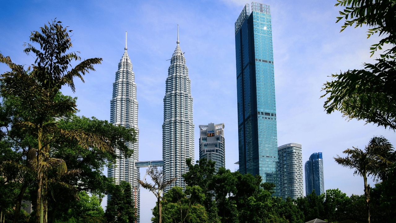 54% of Malaysian employers believe counteroffers work, but employees see them as temporary fix: Report