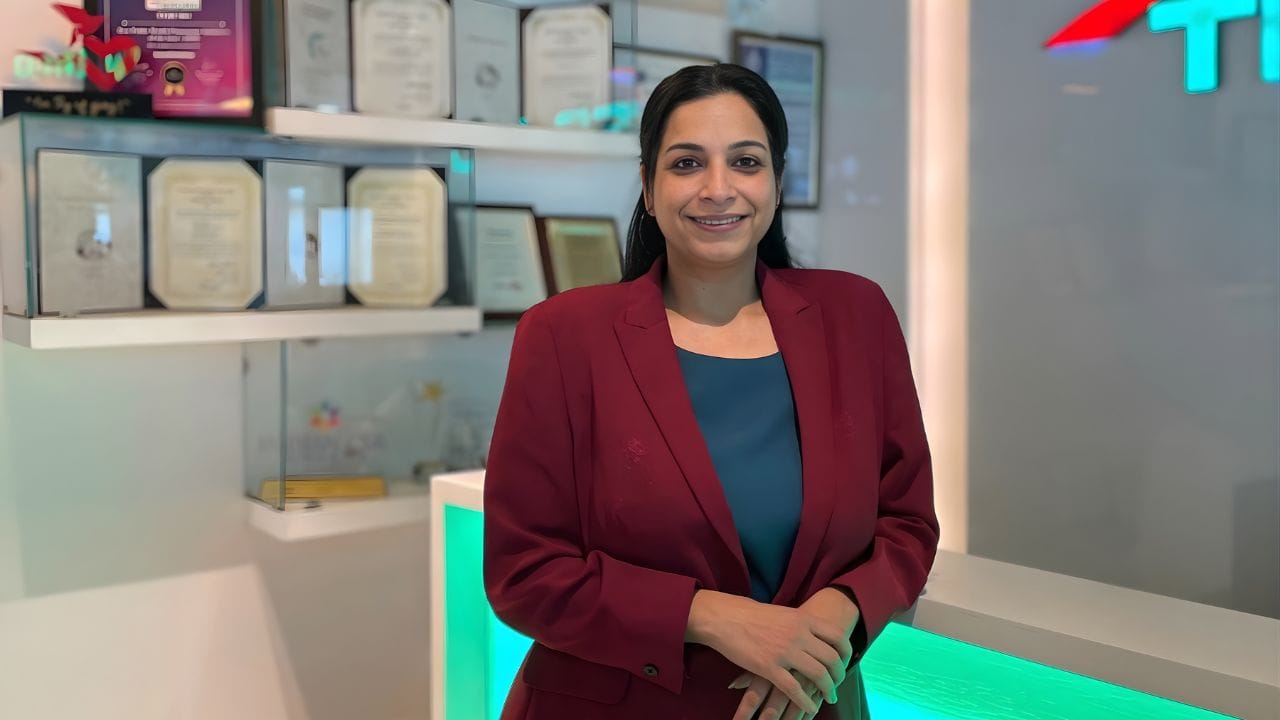 How leaders can give tough feedback without damaging trust