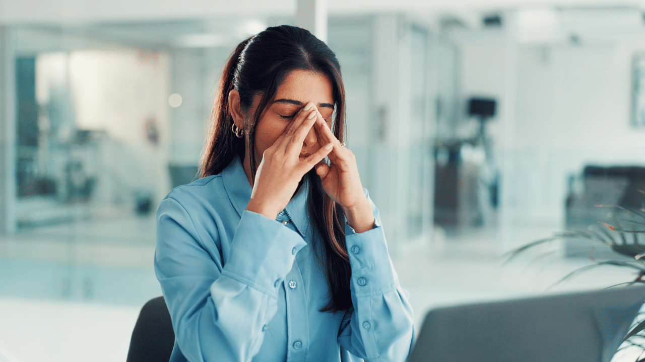 Over 50% fear losing their job without clear reason; 39% have cried at work: Report