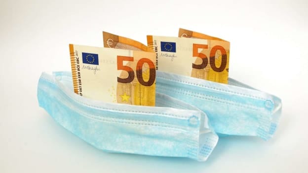 Unions urge Australian government to reinstate pandemic leave disaster payment