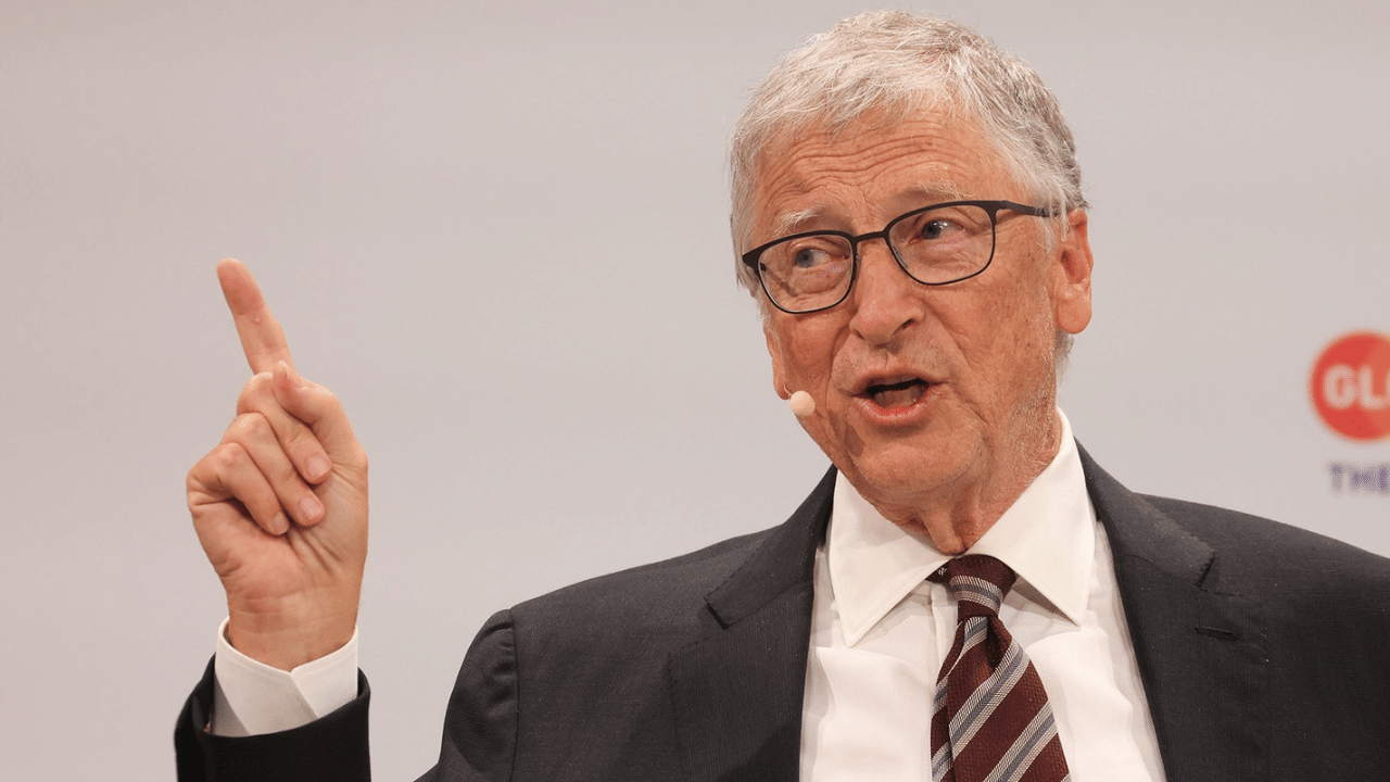 Bill Gates warns AI and robots could disrupt jobs for decades, urges government action
