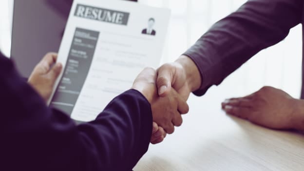 Retail and telecom salaries surge as hiring activity rises 11%