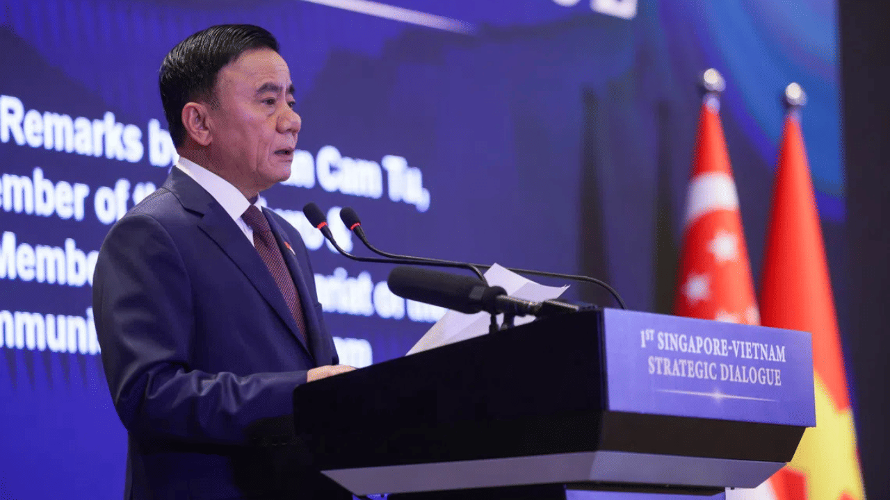 Singapore, Vietnam to deepen ‘pi-shaped’ leadership exchanges, technology cooperation