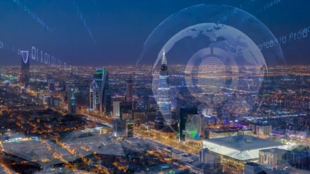 Saudi CEOs' economic confidence rises: AI & skill development top priorities for 2025