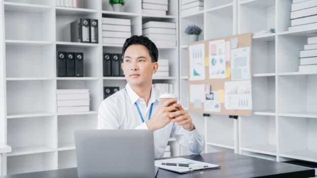 Developing superior remote leaders