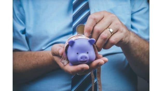 About 50% of New Zealand workforce are stressed about their finances, says a white paper