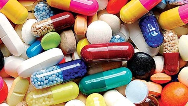 Indian healthcare startup PharmEasy struggles to raise funds, lays off employees