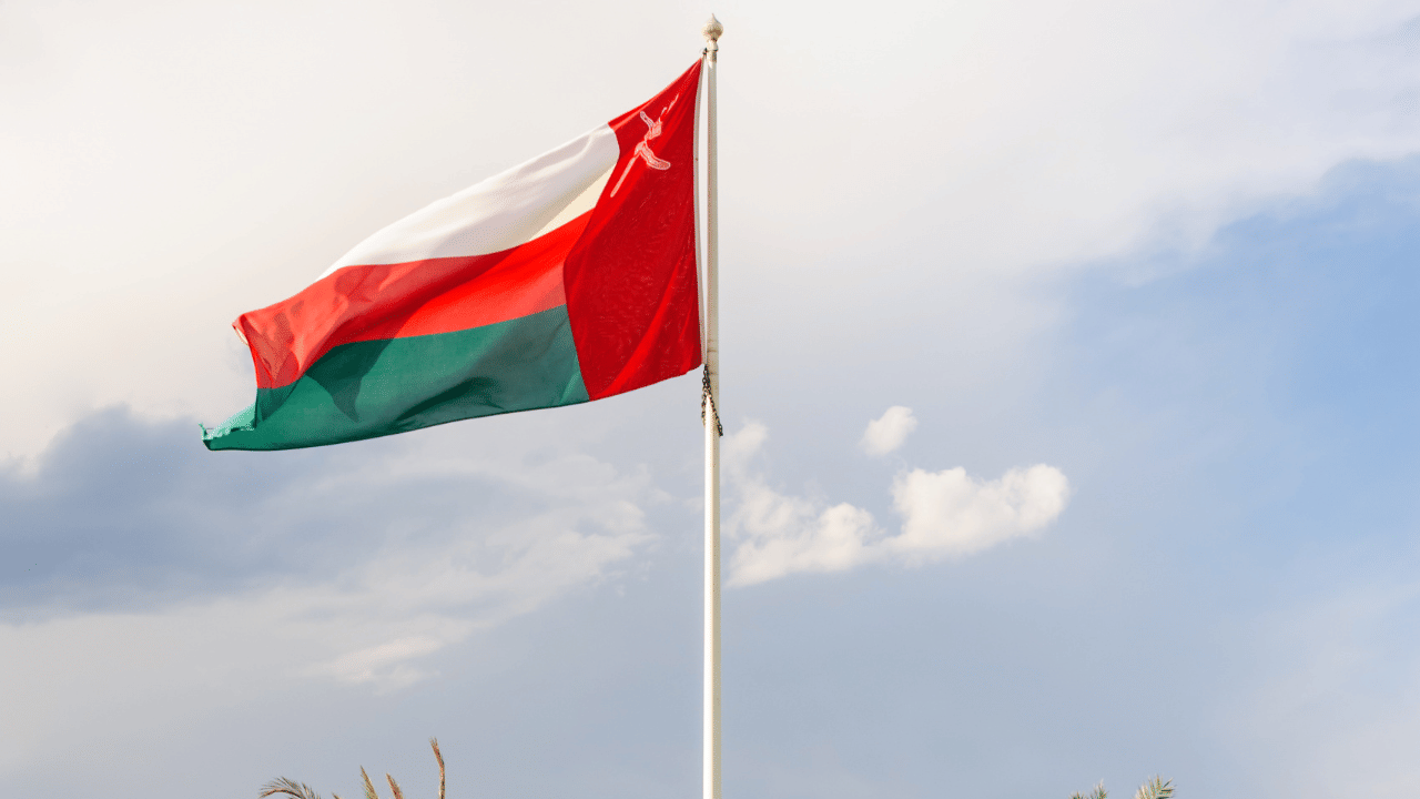 Oman mandates early salary payment for private sector workers ahead of Eid Al-Fitr