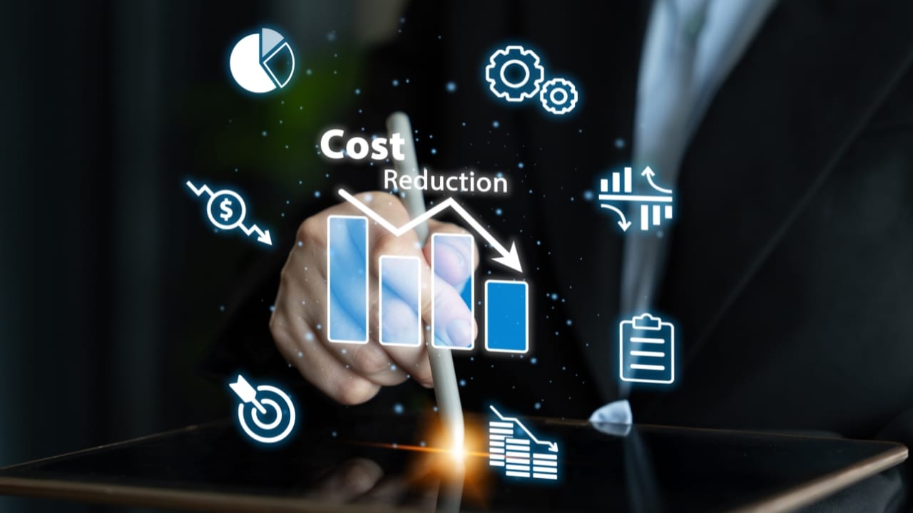 Health New Zealand’s cost-cutting drive led to $57.9m in redundancy payments, PSA says