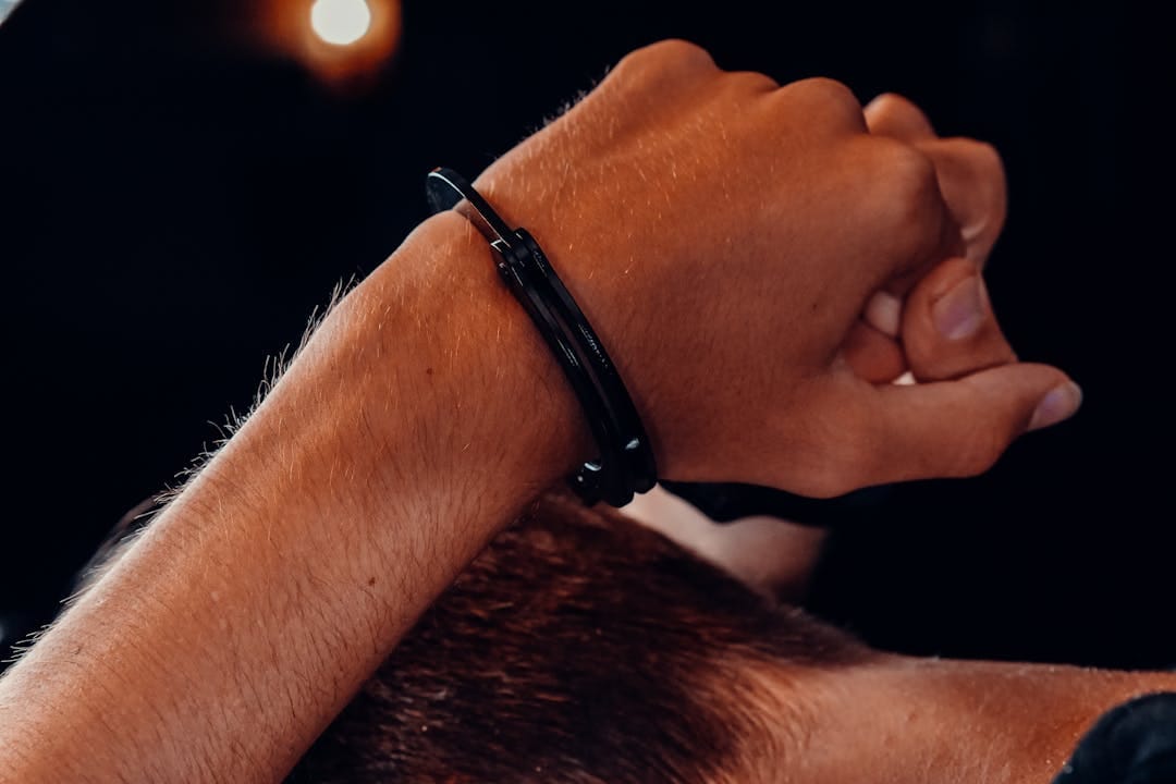 How to handle employee arrests: an HR professional's guide