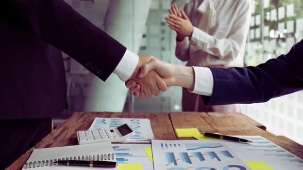 Deel acquires Safeguard Global’s payroll division  to strengthen global payroll capabilities