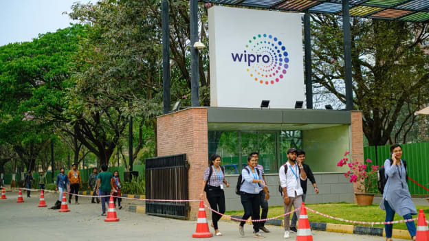 Wipro sees hiring momentum with 614 new employees, attrition dips to 15%