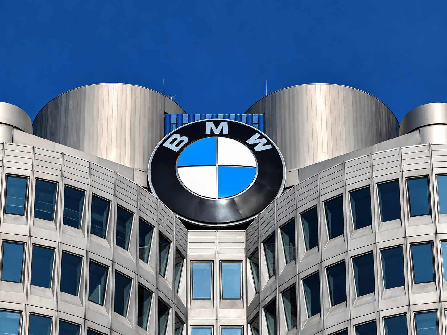 BMW HR portal crashes as 40,000 employees check voluntary exit offers