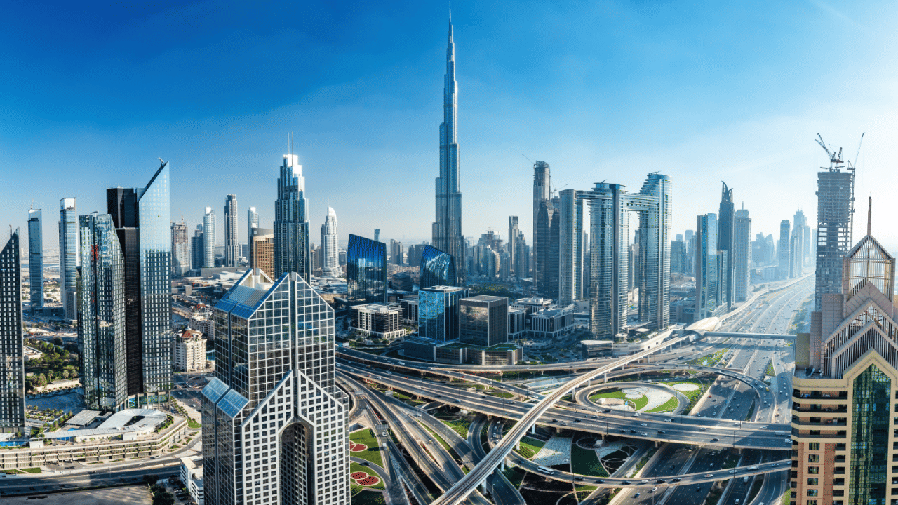 UAE employees save 3.6 hours a week, boost productivity without increasing headcount as AI adoption grows, survey finds