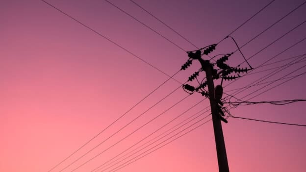 Australian government urged to intervene in energy market to drop power prices