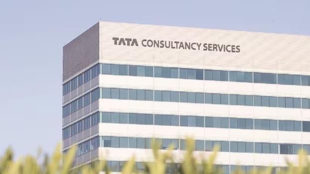 TCS rolls out 1.1 lakh promotions without pay hike, plans to hire 42,000 employees