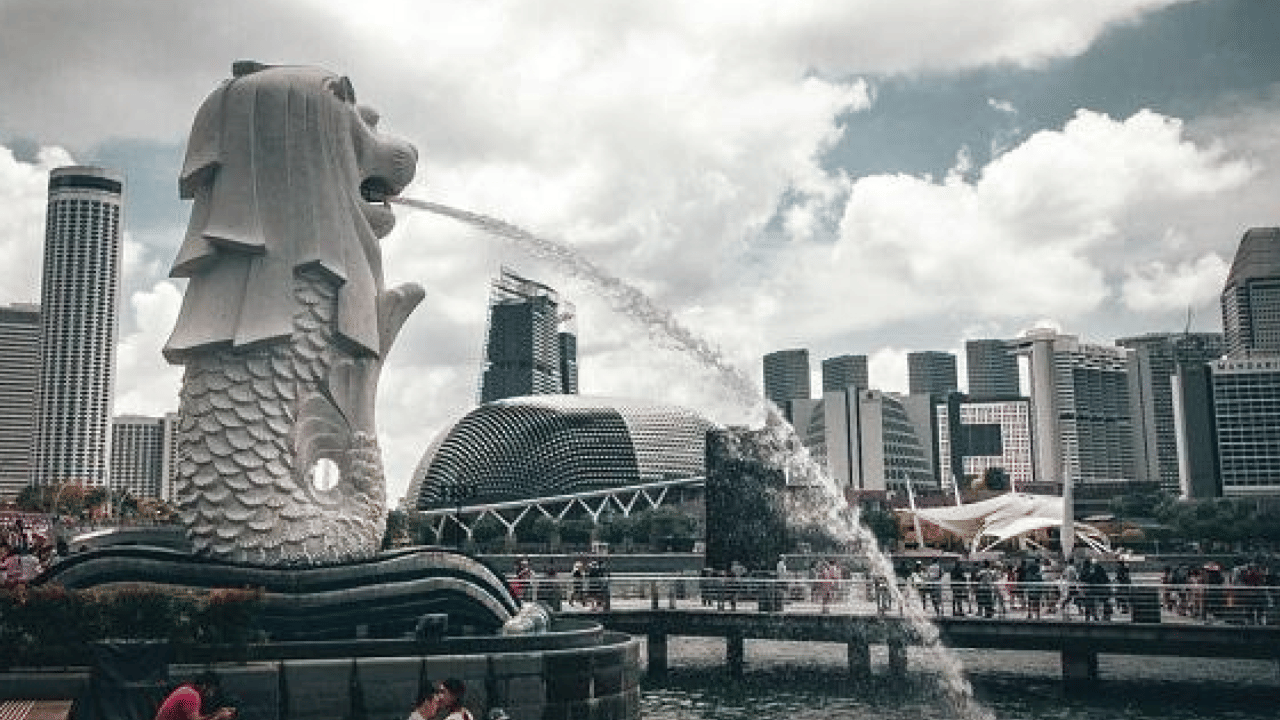 Singapore’s hiring outlook slips to three-year low as employers brace for economic uncertainty