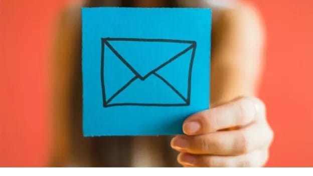 Layoffs through letters: popular CEOs wrote letters to employees