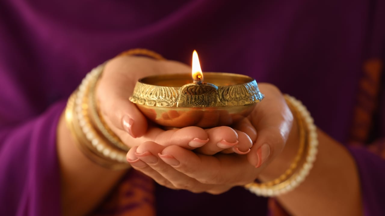 Diwali 2025: 7 ways to honour India’s frontline and gig workers