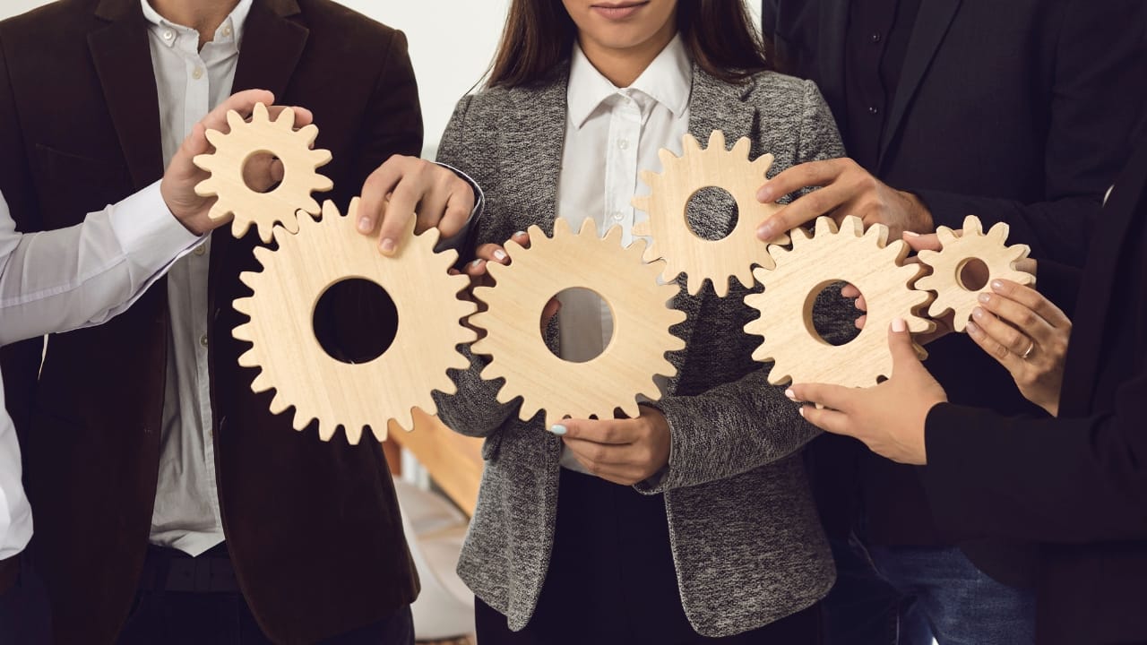 Attitude as policy: How leaders shape workforce mindset towards learning