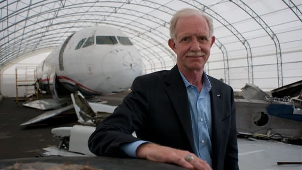 Sully: Leadership Lessons from the Hero of the Hudson