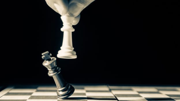 6 signs your co-worker is gaslighting you