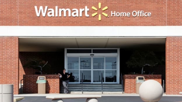 Walmart cuts hundreds of jobs and consolidates offices nationwide